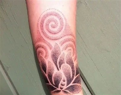 Mi az a pointillizmus tetoválás?